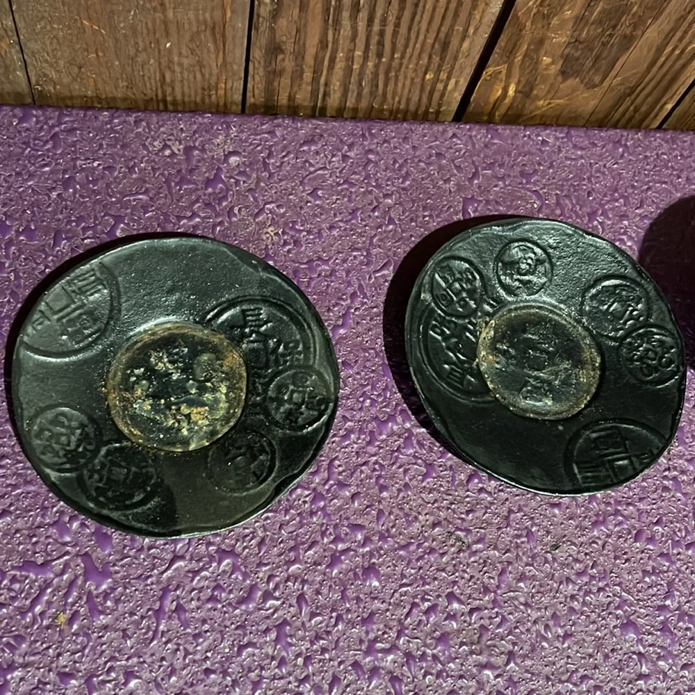 Two teacups with soccer - Picture 2 of 2